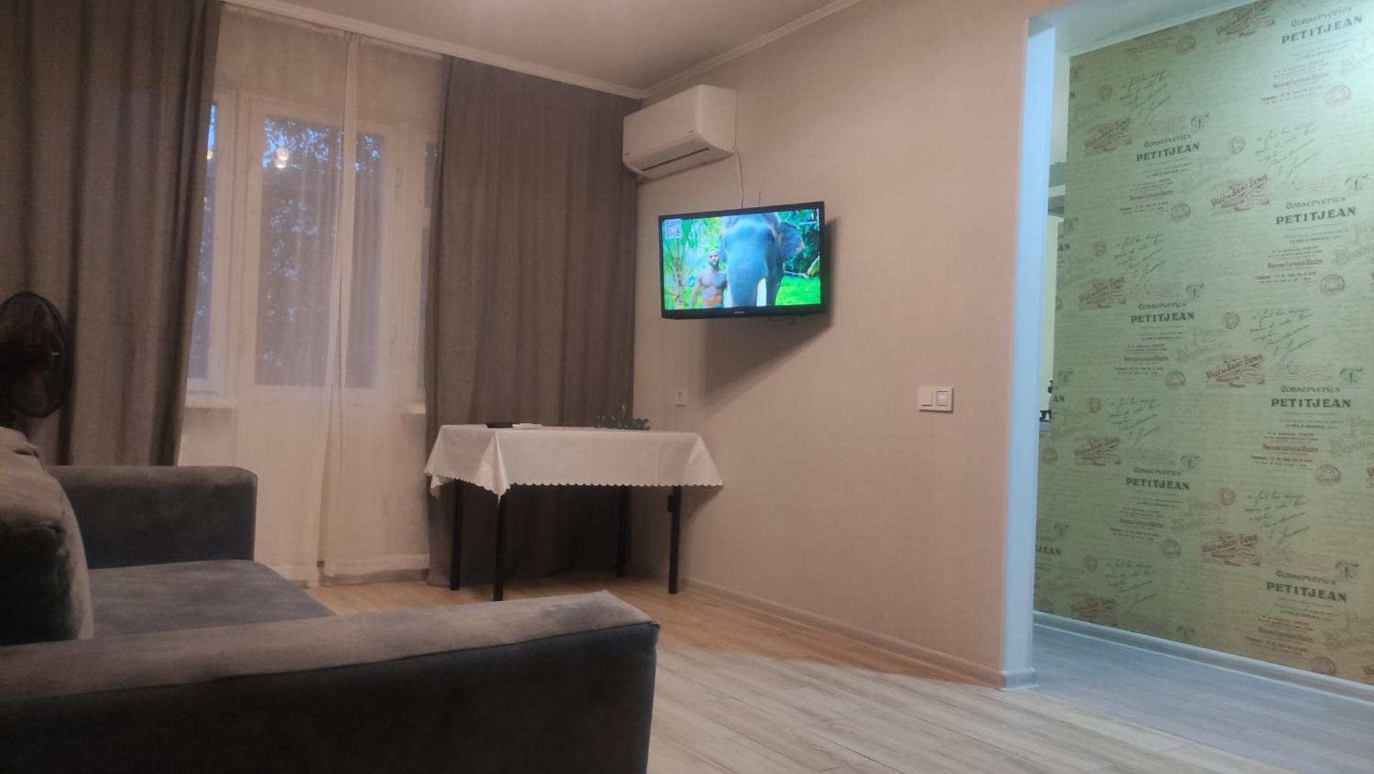 Apartment Near City Center On Peremohy Avenue 46 Çernigiv Dış mekan fotoğraf